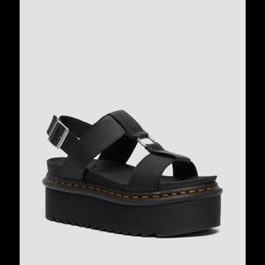 Dr.martens platform sandals guc Francis